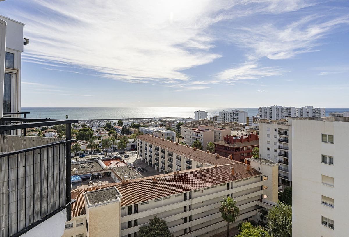 1 soveværelse Penthouse til salg i Benalmadena med swimmingpool garage - € 295.000 (Ref: 9383090)
