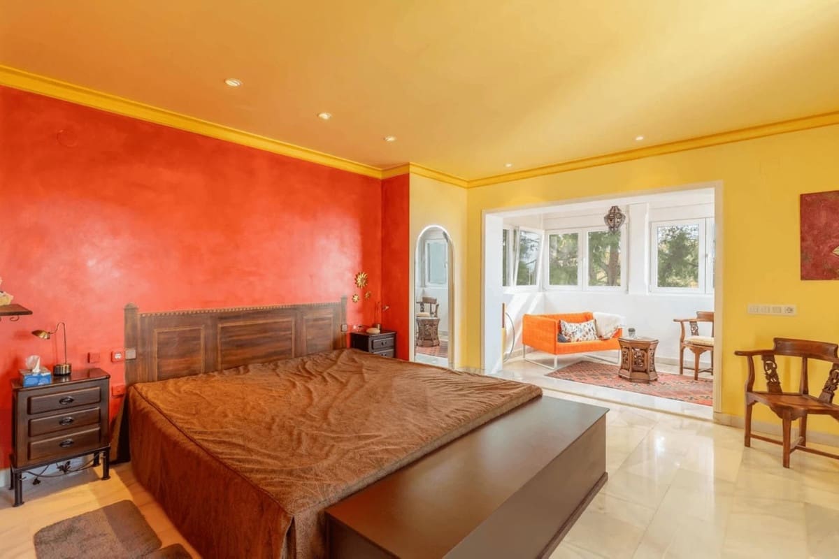 5 sypialnia Willa na sprzedaż w Benalmadena z basenem garażem - 2 595 000 € (Ref: 9383297)