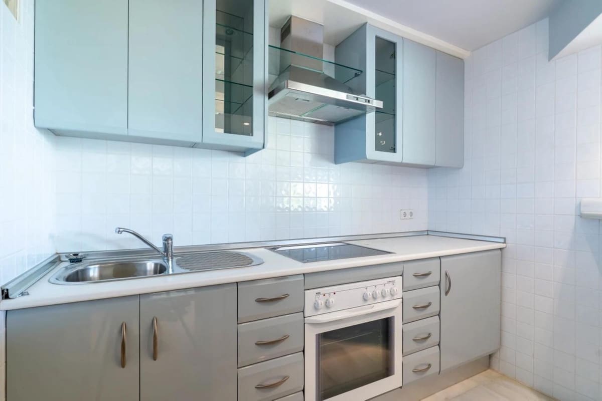 5 sypialnia Willa na sprzedaż w Benalmadena z basenem garażem - 2 595 000 € (Ref: 9383297)