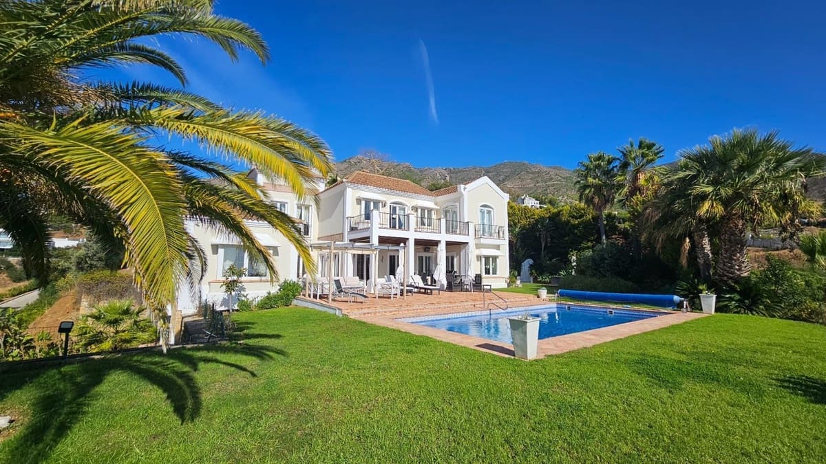 Chalet de 5 habitaciones en Mijas en venta con piscina garaje - 1.850.000 € (Ref: 9391069)