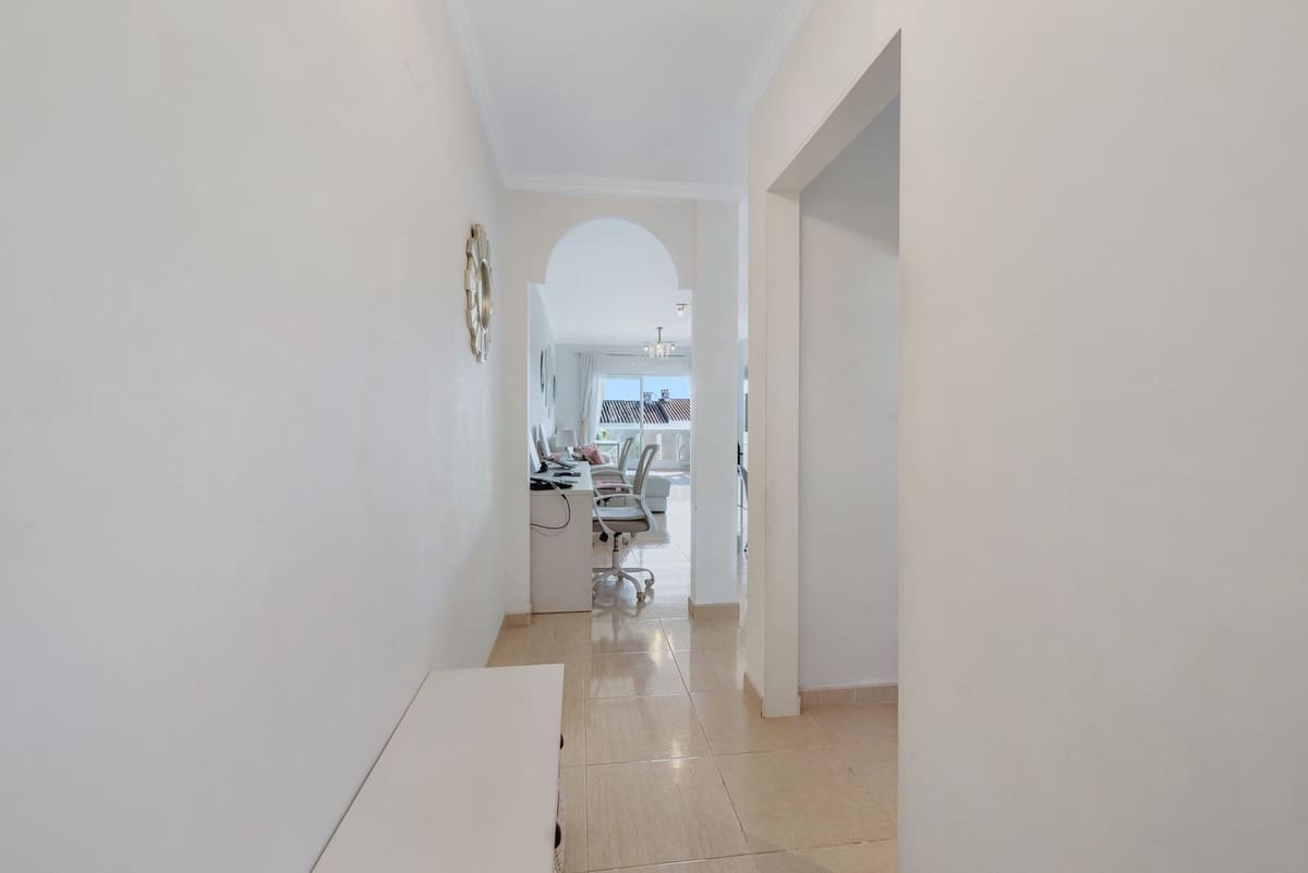 2 chambre Appartement à vendre à La Duquesa / Puerto de la Duquesa avec piscine garage - 260 000 € (Ref: 9400015)