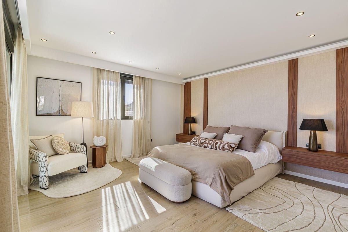 4 chambre Villa/Maison à vendre à Benalmadena avec piscine garage - 1 695 000 € (Ref: 9400093)