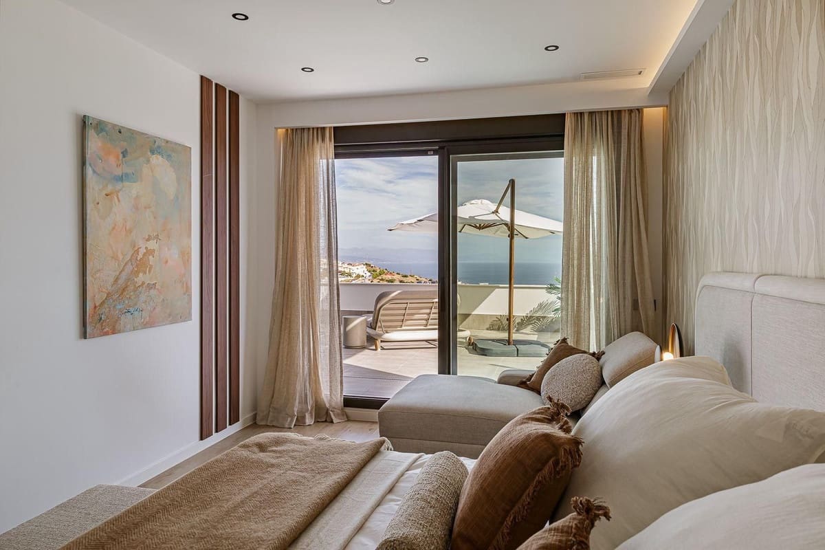 4 chambre Villa/Maison à vendre à Benalmadena avec piscine garage - 1 695 000 € (Ref: 9400093)