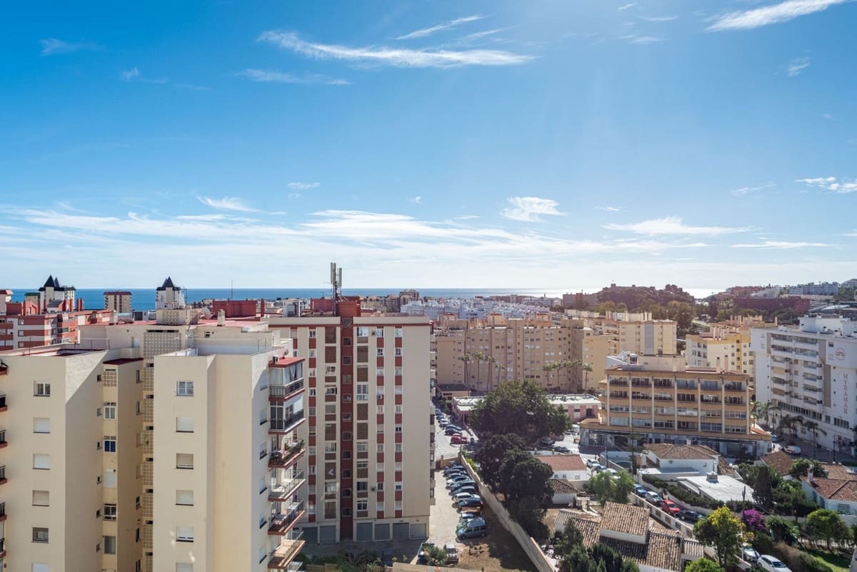 3 slaapkamer Appartement te koop in Fuengirola met zwembad garage - € 398.000 (Ref: 9406983)