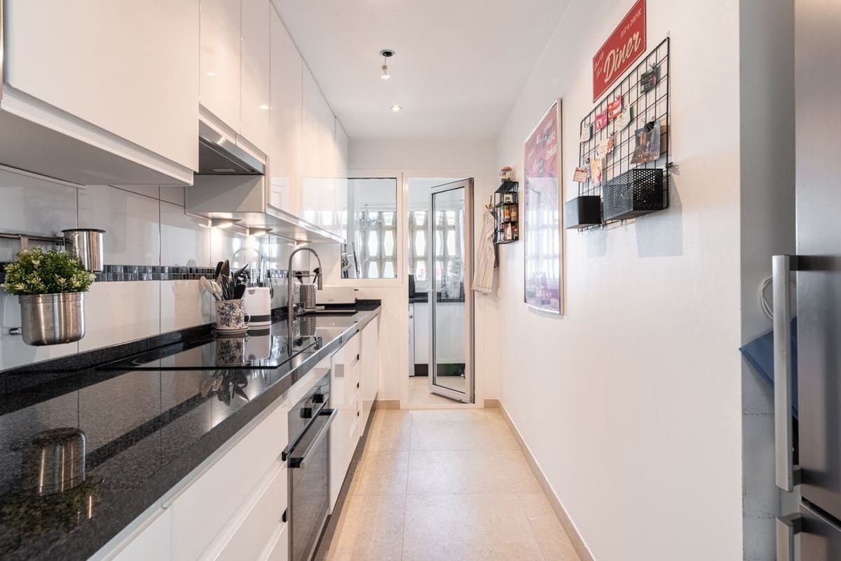 3 soveværelse Lejlighed til salg i Fuengirola med swimmingpool garage - € 398.000 (Ref: 9406983)