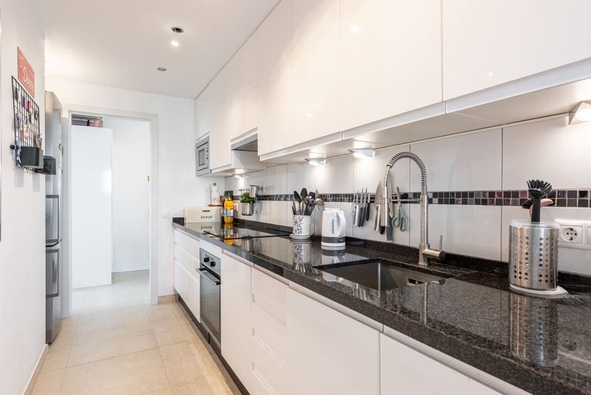 3 soveværelse Lejlighed til salg i Fuengirola med swimmingpool garage - € 398.000 (Ref: 9406983)