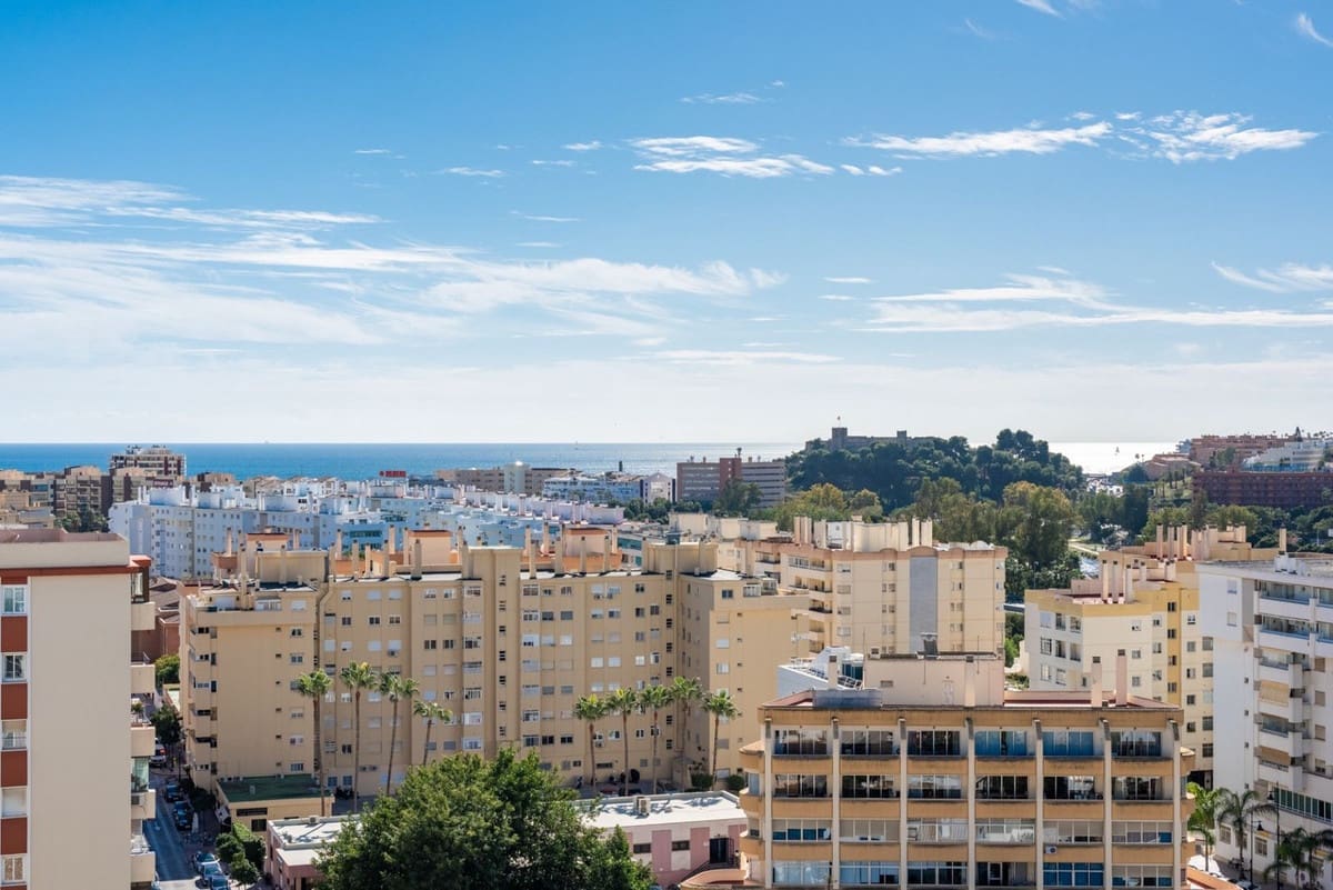 3 soveværelse Lejlighed til salg i Fuengirola med swimmingpool garage - € 398.000 (Ref: 9406983)