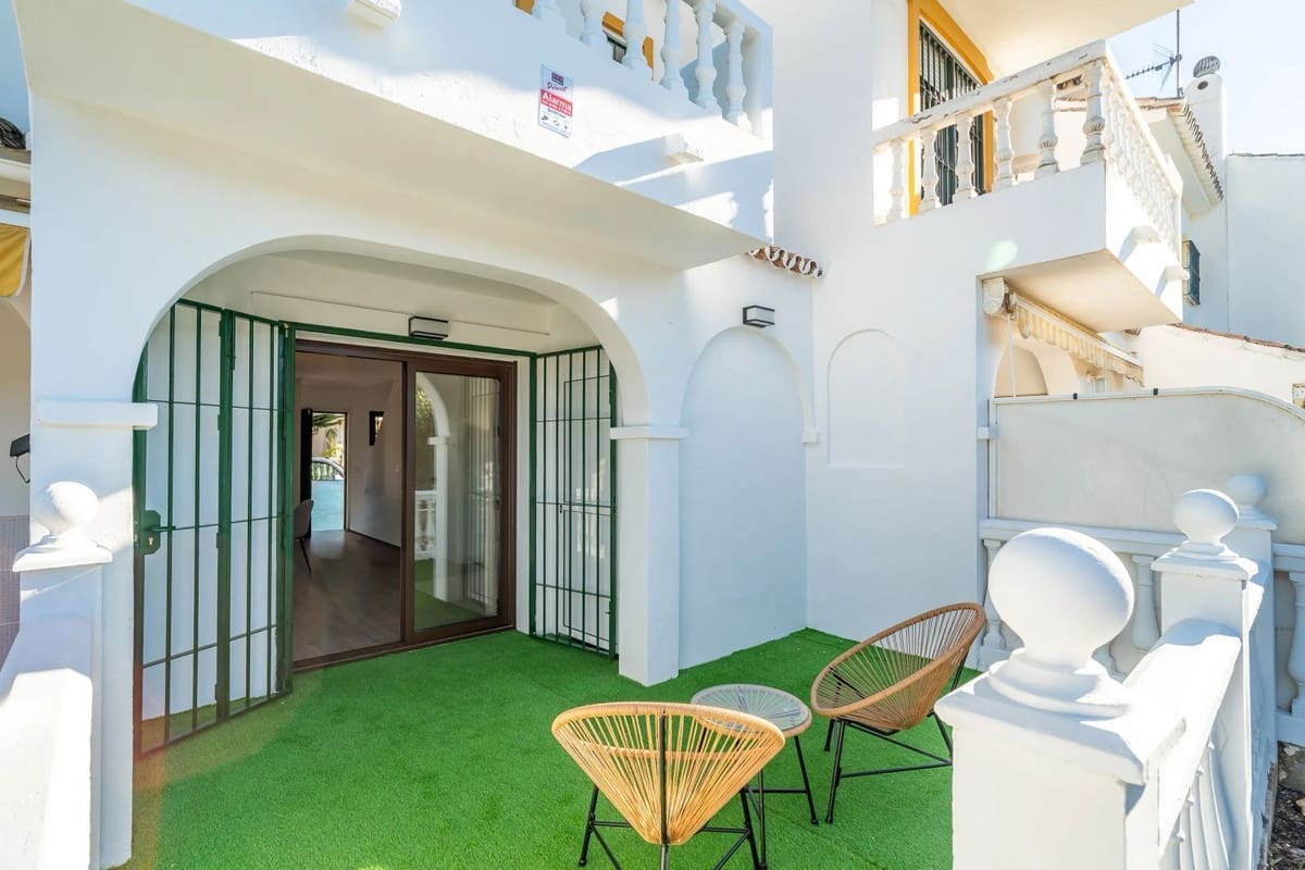 2 soverom Hus til salgs i Mijas med svømmebasseng garasje - € 319 000 (Ref: 9407050)