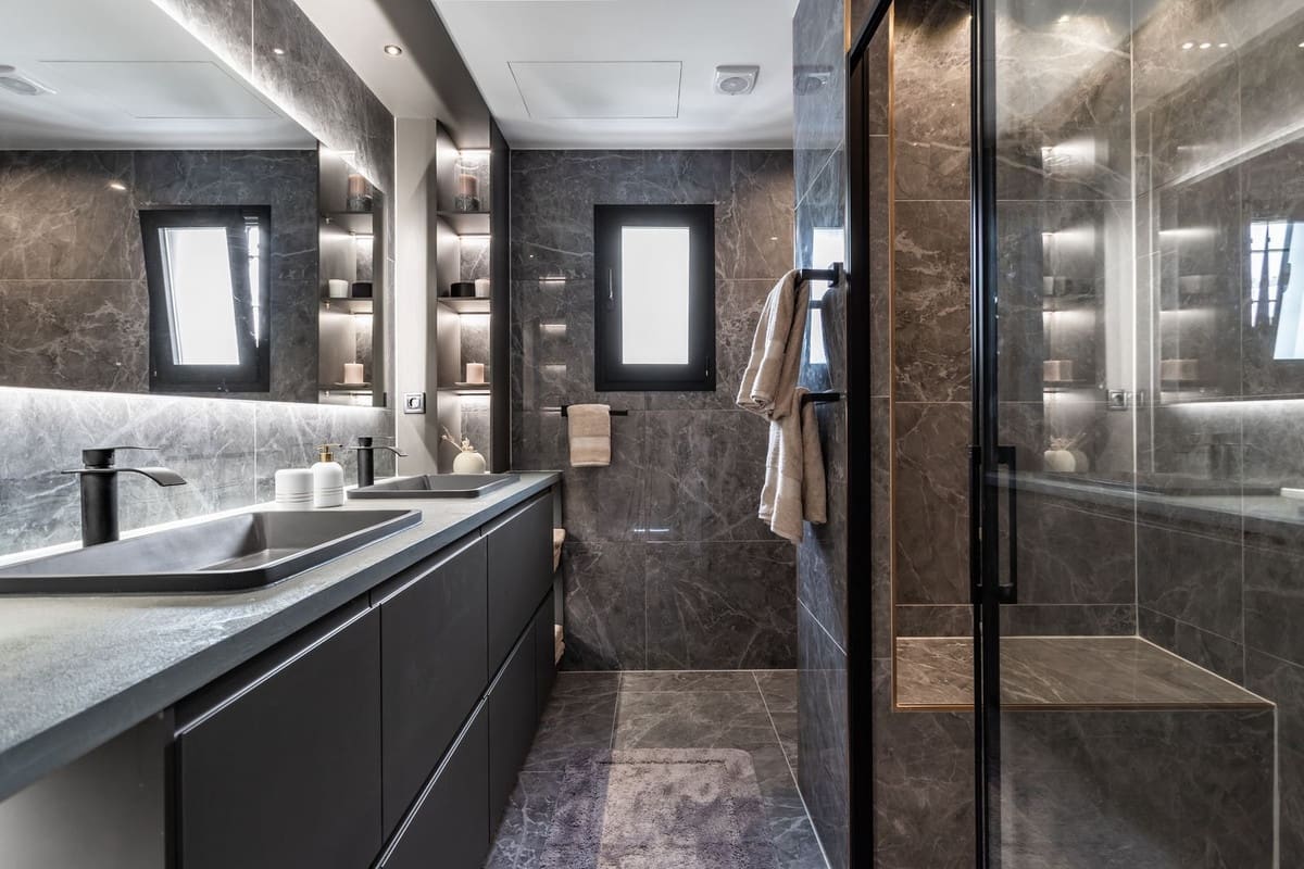 4 sovrum Villa till salu i Benalmadena med pool garage - 2 495 000 € (Ref: 9410287)