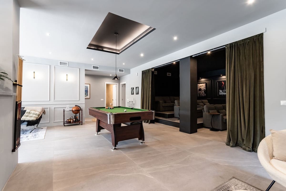 4 sovrum Villa till salu i Benalmadena med pool garage - 2 495 000 € (Ref: 9410287)