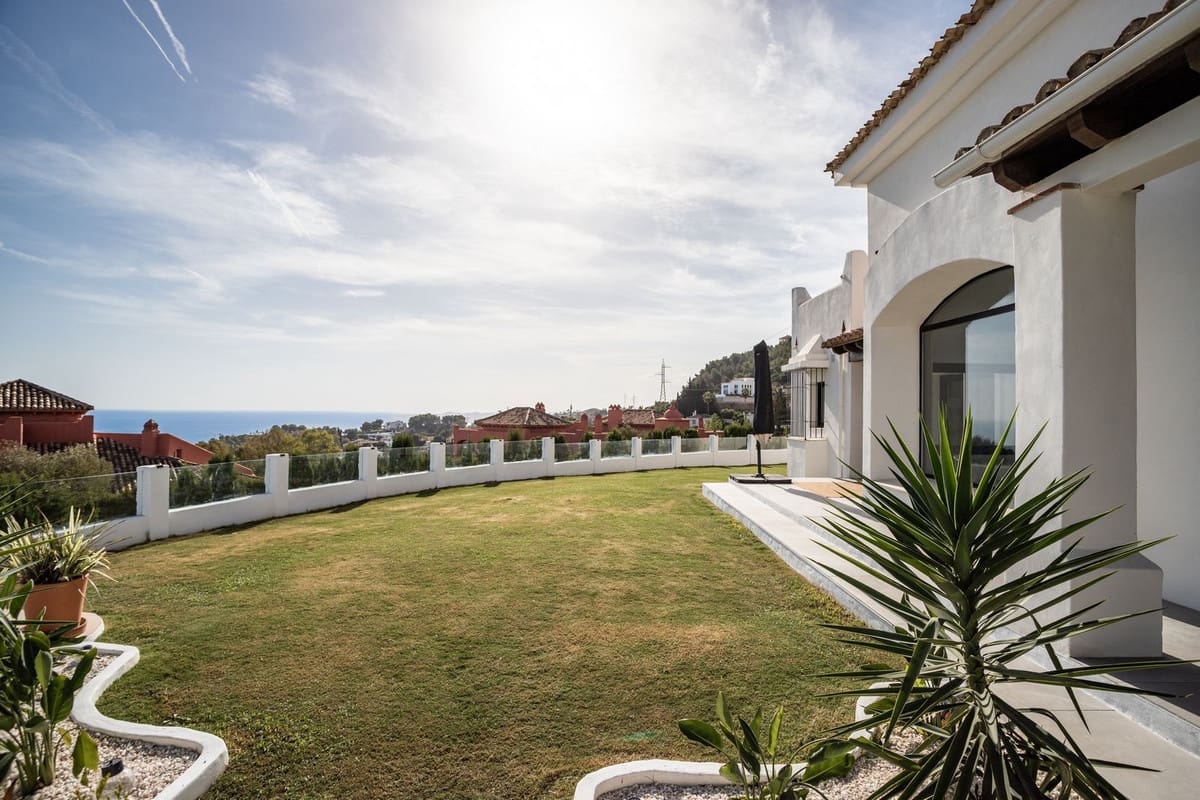 4 sovrum Villa till salu i Benalmadena med pool garage - 2 495 000 € (Ref: 9410287)