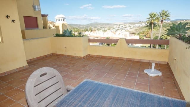 2 sypialnia Apartament na sprzedaż w La Duquesa / Puerto de la Duquesa, Manilva z basenem garażem - 229 500 € (Ref: 9417877)