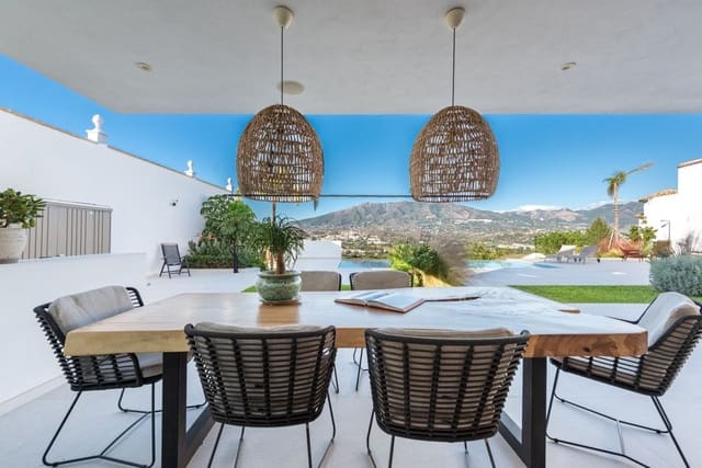 3 soverom Villa til salgs i Cerro del Aguila, Mijas med svømmebasseng garasje - € 1 895 000 (Ref: 9429096)