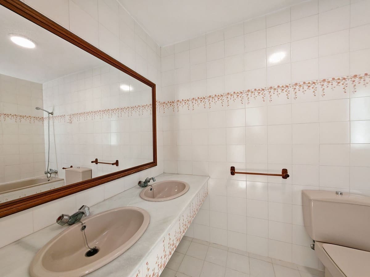 2 bedroom Townhouse for sale in Cabopino with pool - € 750,000 (Ref: 9429097)