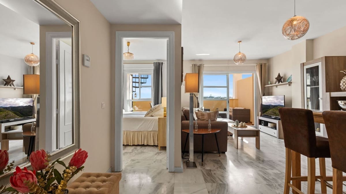 2 slaapkamer Penthouse te koop in Torremolinos met zwembad garage - € 405.000 (Ref: 9432382)