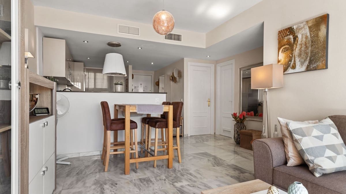 2 slaapkamer Penthouse te koop in Torremolinos met zwembad garage - € 405.000 (Ref: 9432382)