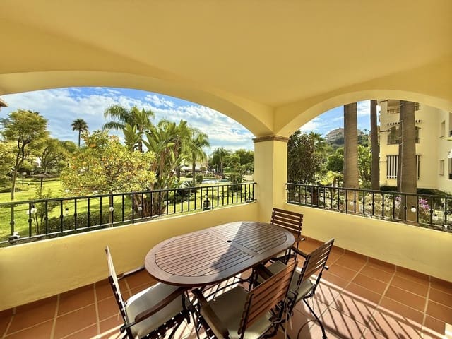 2 soveværelse Lejlighed til salg i La Cala Hills, Mijas med swimmingpool garage - € 359.000 (Ref: 9436363)