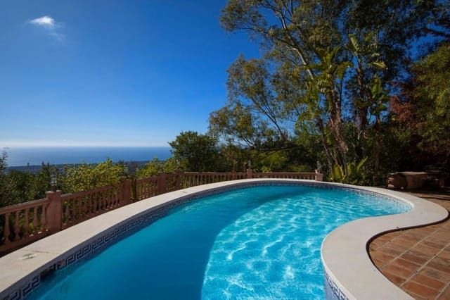 Chalet de 5 habitaciones en La Mairena, Ojen en venta con piscina garaje - 1.450.000 € (Ref: 9444594)