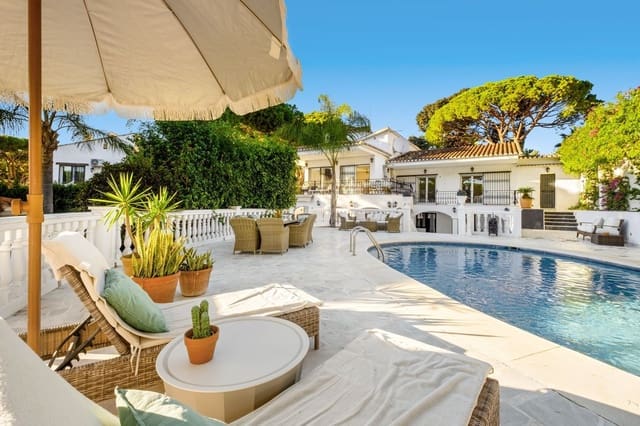 6 sypialnia Willa na sprzedaż w Calahonda, Mijas z basenem garażem - 1 200 000 € (Ref: 9449470)