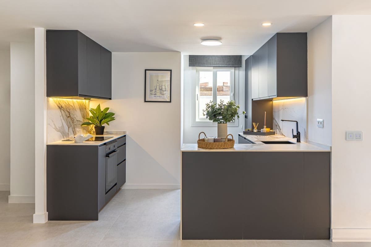 3 bedroom Villa for sale in Riviera del Sol with pool garage - € 1,450,000 (Ref: 9468568)