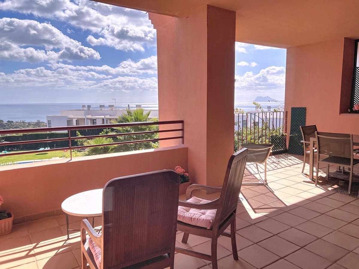 2 bedroom Apartment for sale in Manilva with pool garage - € 439,000 (Ref: 9471529)