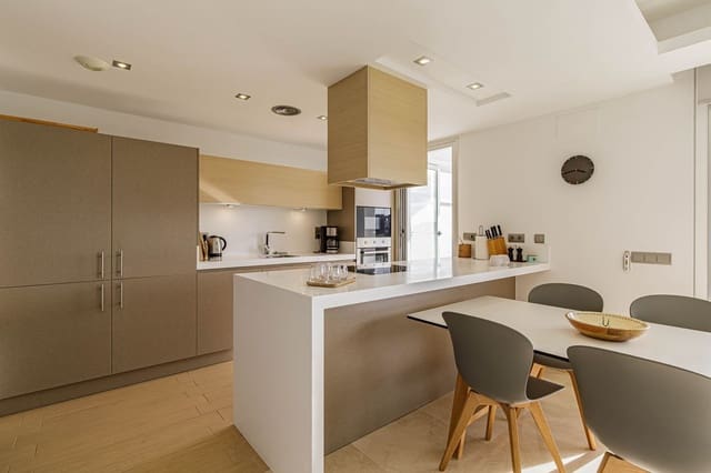 3 bedroom Apartment for sale in Los Arqueros, Benahavís with pool garage - € 750,000 (Ref: 9476228)