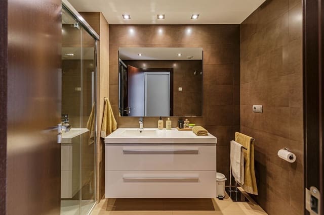 3 bedroom Apartment for sale in Los Arqueros, Benahavís with pool garage - € 750,000 (Ref: 9476228)