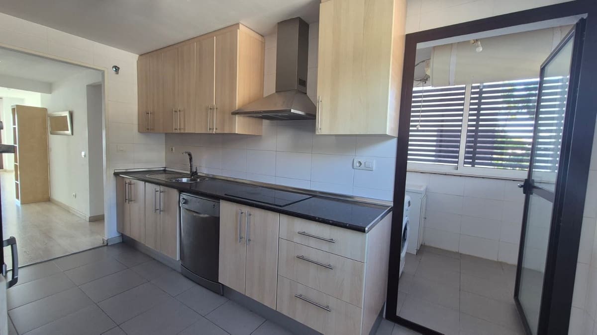 2 bedroom Apartment for sale in Bahia de Casares with pool garage - € 350,000 (Ref: 9476260)