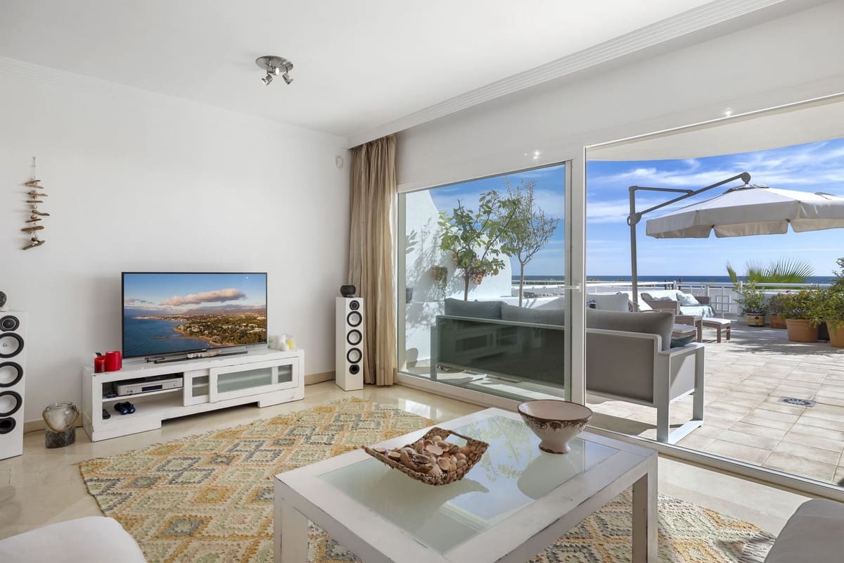 2 bedroom Apartment for sale in Buenas Noches with pool garage - € 550,000 (Ref: 9487247)