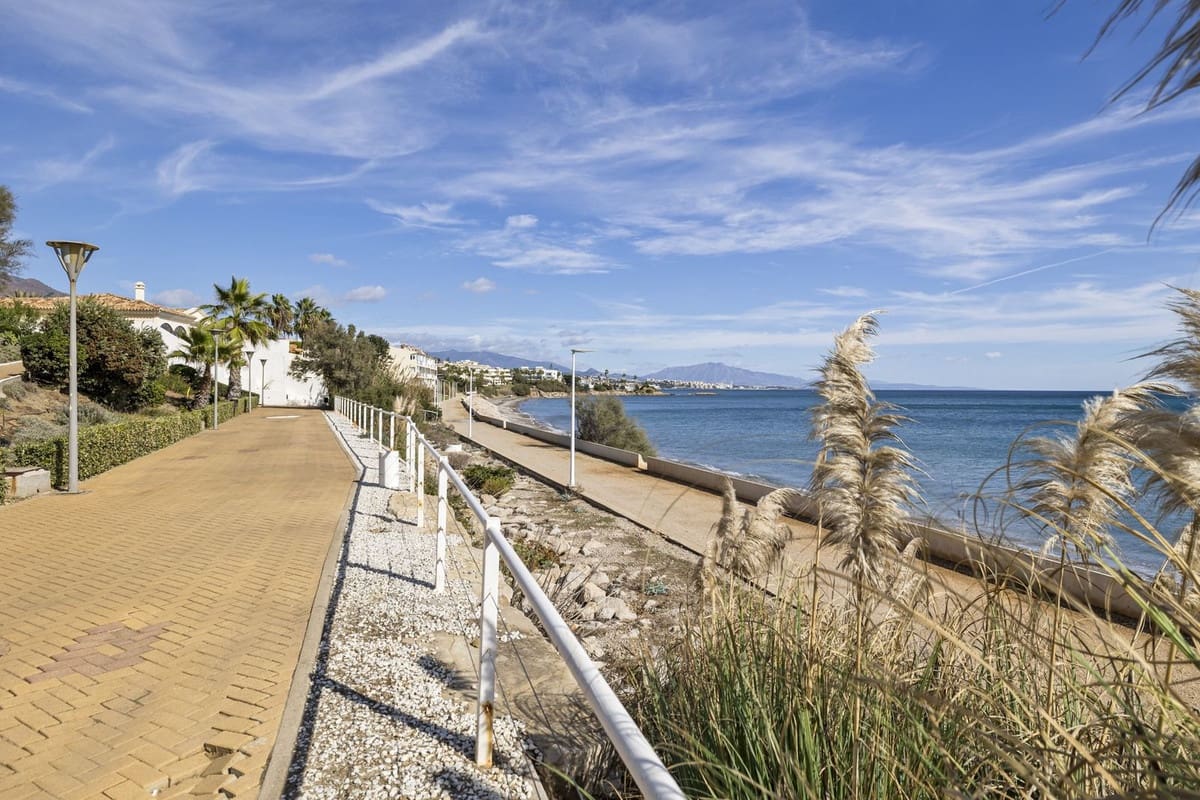 2 bedroom Apartment for sale in Buenas Noches with pool garage - € 550,000 (Ref: 9487247)