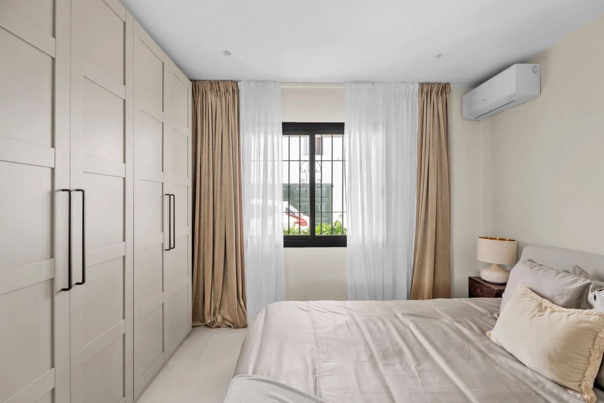 3 chambre Appartement à vendre à Benahavis avec piscine garage - 599 000 € (Ref: 9490924)