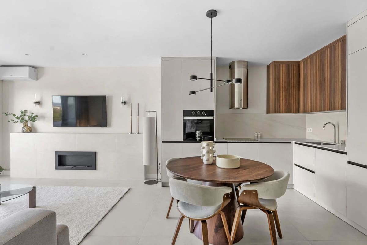 3 bedroom Apartment for sale in Benahavis with pool garage - € 599,000 (Ref: 9490924)