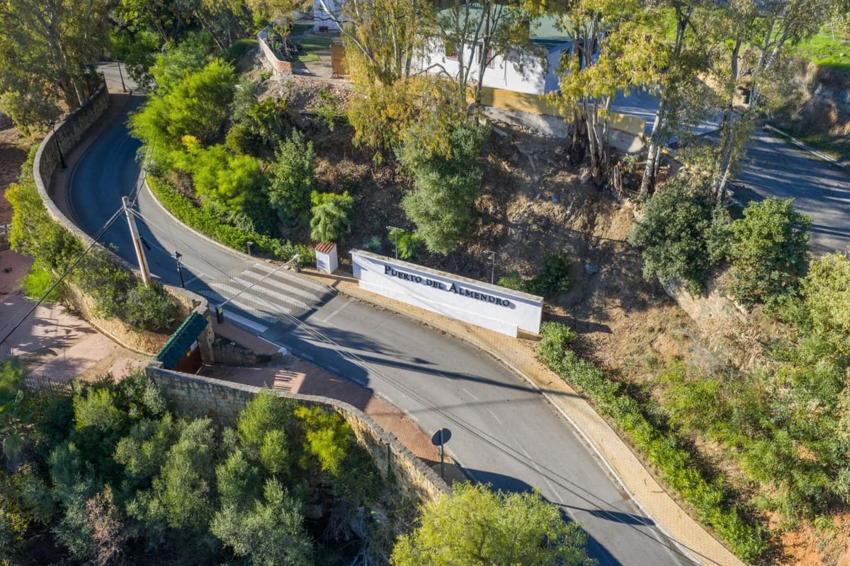 3 soveværelse Lejlighed til salg i Benahavis med swimmingpool garage - € 599.000 (Ref: 9490924)