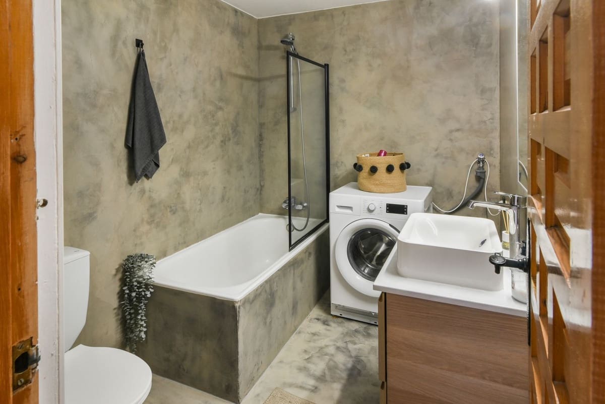 2 bedroom Apartment for sale in Torremolinos with pool garage - € 345,000 (Ref: 9493944)