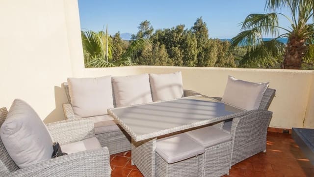 2 slaapkamer Appartement te koop in La Duquesa / Puerto de la Duquesa, Manilva met zwembad garage - € 225.000 (Ref: 9500665)