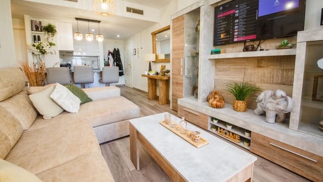 2 slaapkamer Appartement te koop in La Duquesa / Puerto de la Duquesa, Manilva met zwembad garage - € 225.000 (Ref: 9500665)