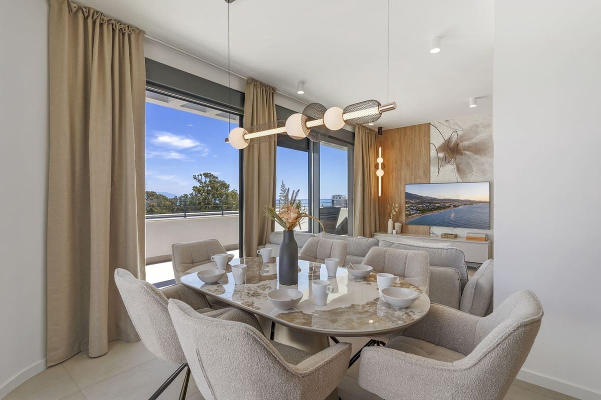 2 soveværelse Penthouse til salg i Torremolinos med swimmingpool garage - € 980.000 (Ref: 9506759)