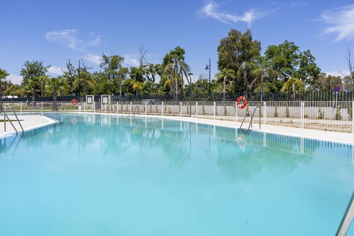 2 soveværelse Penthouse til salg i Torremolinos med swimmingpool garage - € 980.000 (Ref: 9506759)