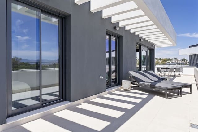 2 makuuhuone Kattohuoneisto myytävänä paikassa Torremolinos mukana uima-altaan 
autotalli - 945 000 € (Ref: 9506759)