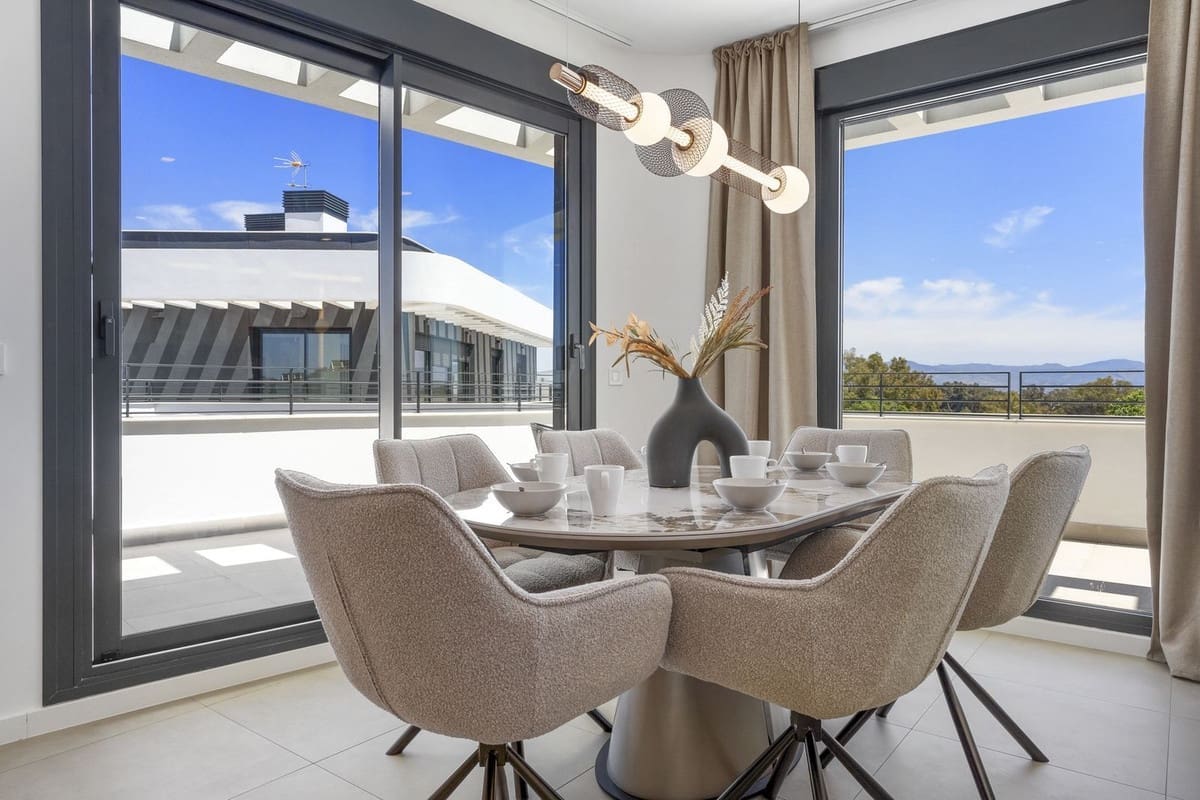 2 slaapkamer Penthouse te koop in Torremolinos met zwembad garage - € 945.000 (Ref: 9506759)