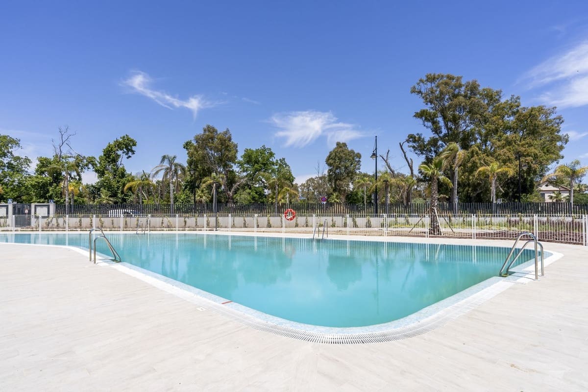 2 slaapkamer Penthouse te koop in Torremolinos met zwembad garage - € 945.000 (Ref: 9506759)