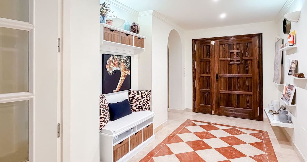 4 soveværelse Villa til salg i Mijas Golf med swimmingpool garage - € 1.285.000 (Ref: 9520960)