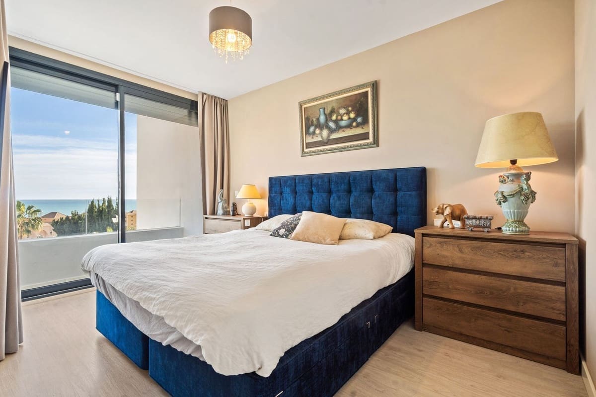 3 soveværelse Byhus til salg i Fuengirola med swimmingpool garage - € 899.000 (Ref: 9520961)