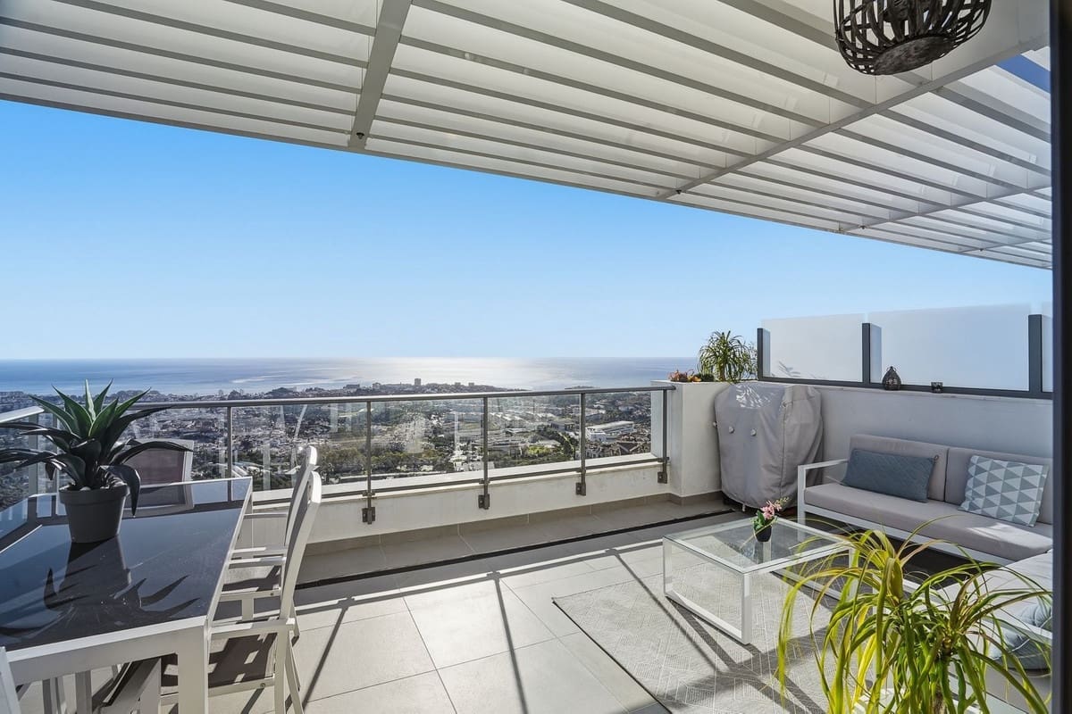 3 soverom Leilighet til salgs i Benalmadena med svømmebasseng garasje - € 687 000 (Ref: 9521662)