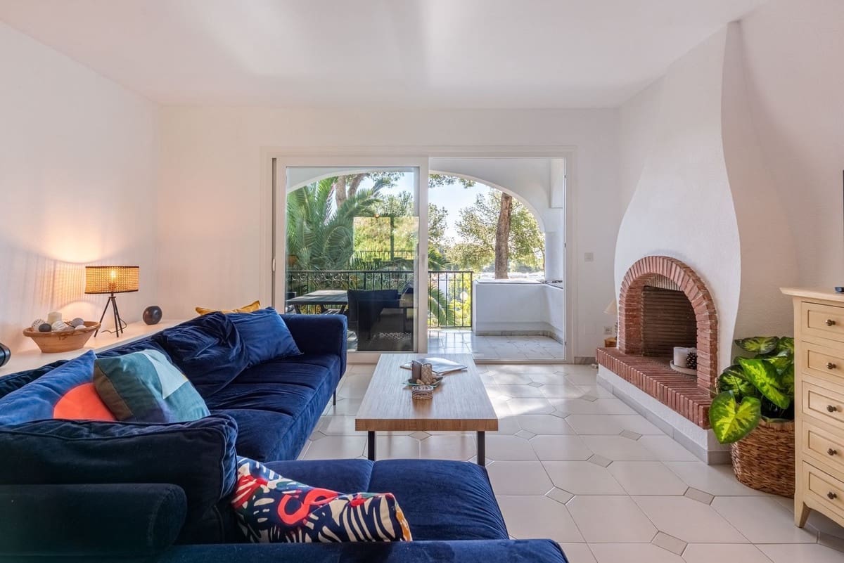 2 soveværelse Penthouse til salg i Riviera del Sol med swimmingpool garage - € 365.000 (Ref: 9521953)