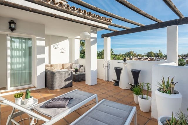 3 slaapkamer Appartement te koop in Nueva Andalucia, Marbella met zwembad garage - € 589.000 (Ref: 9523069)