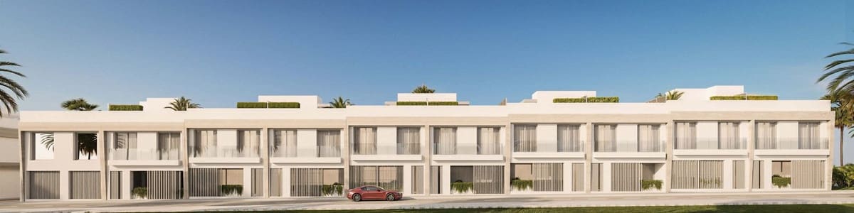 4 soverom Hus til salgs i San Pedro de Alcantara med svømmebasseng garasje - € 1 204 000 (Ref: 9524698)