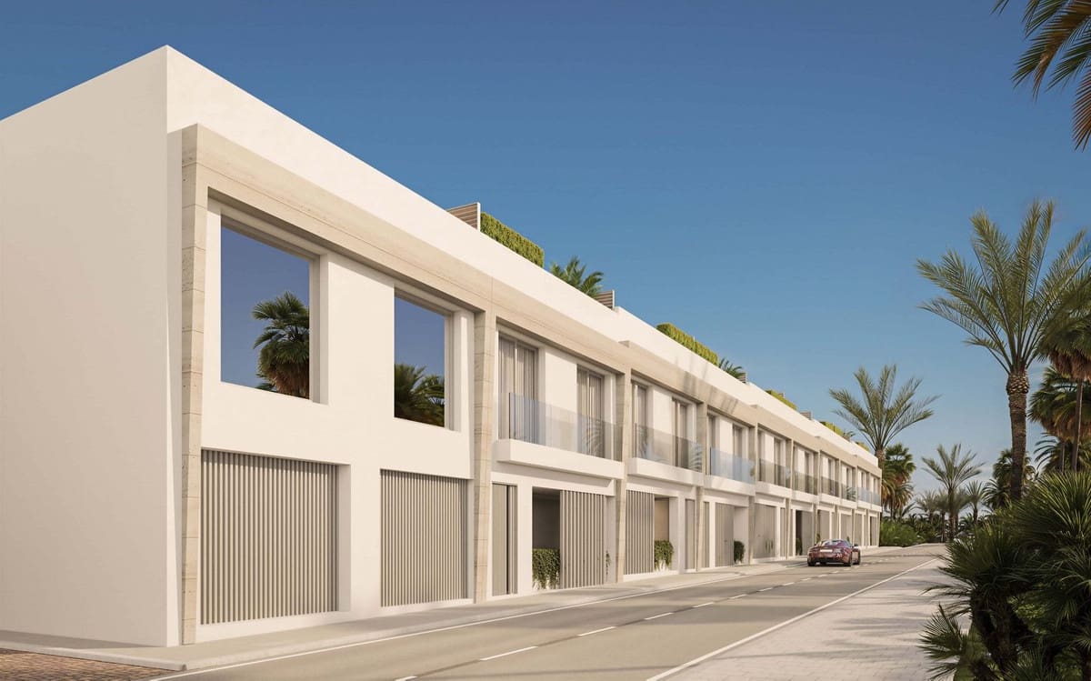 4 soverom Hus til salgs i San Pedro de Alcantara med svømmebasseng garasje - € 1 204 000 (Ref: 9524698)