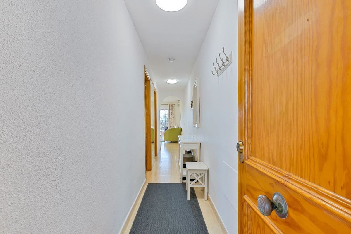 1 sypialnia Apartament na sprzedaż w Fuengirola z basenem garażem - 239 000 € (Ref: 9528672)