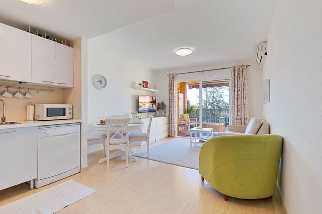 1 sypialnia Apartament na sprzedaż w Fuengirola z basenem garażem - 239 000 € (Ref: 9528672)